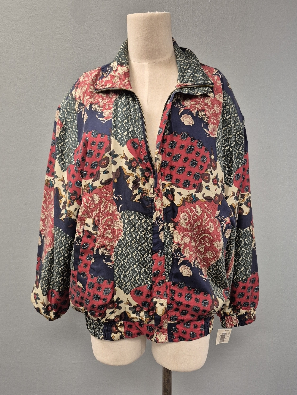 NWT Vintage 100% Silk Bomber Jacket M Patchwork Floral Whimsigoth COACO Deadstoc